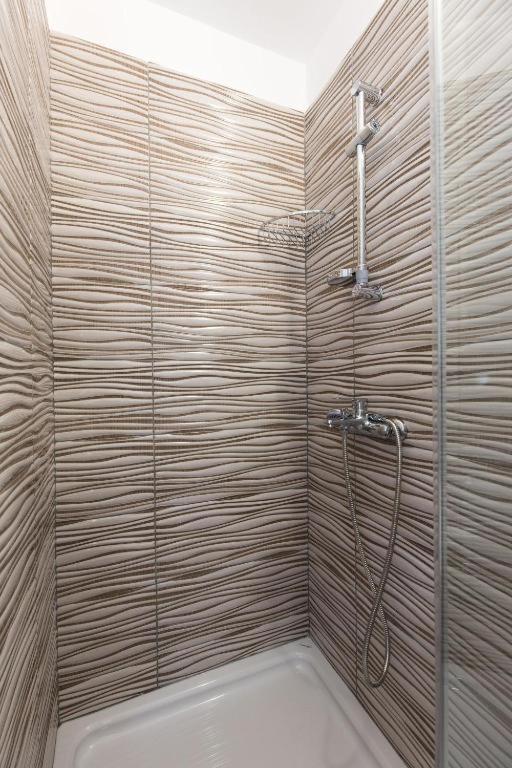 Apartments Hodanic كرك المظهر الخارجي الصورة
